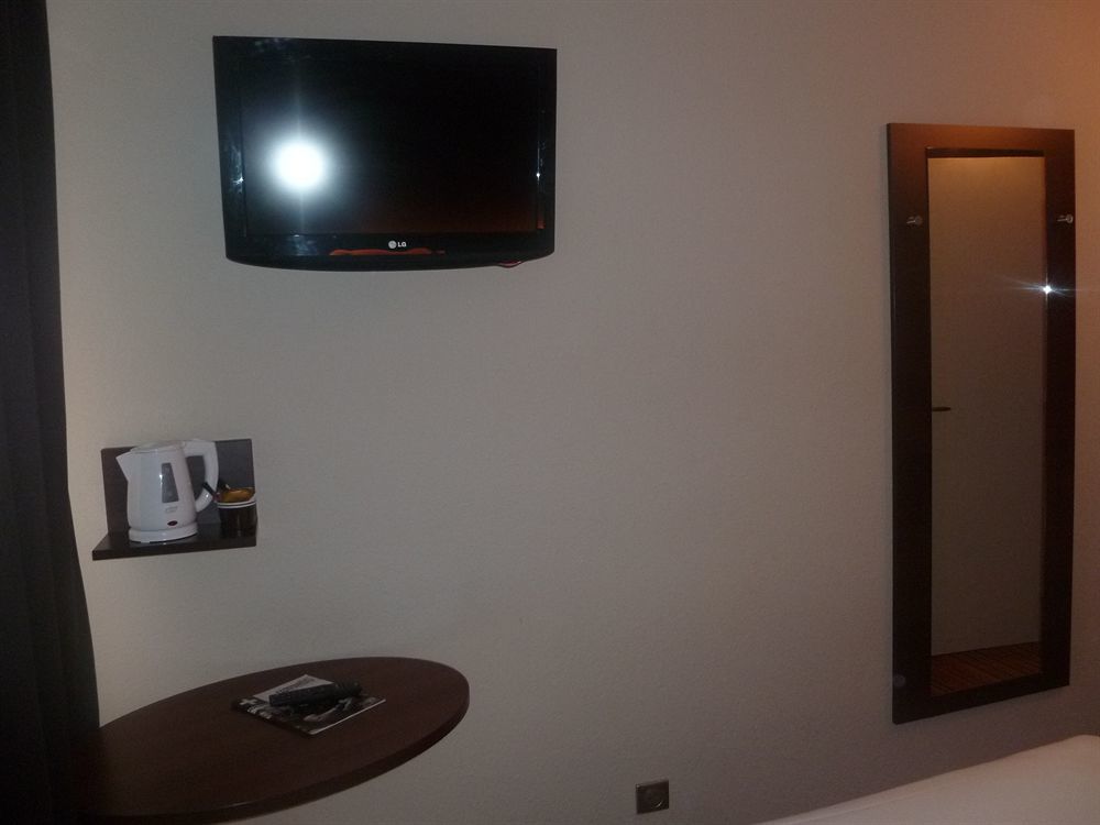 Hotel Inn Design Resto Novo Langres Bagian luar foto