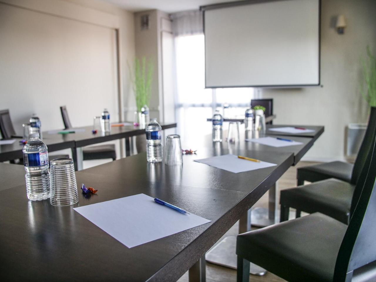 Hotel Inn Design Resto Novo Langres Bagian luar foto